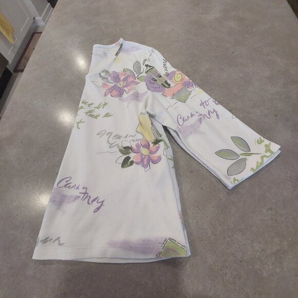 ALIA PETITE White/Purple/Green Floral Design Top w/French Wording - Large - Picture 11 of 11